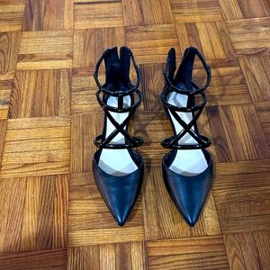NineWest Black Cage Flats